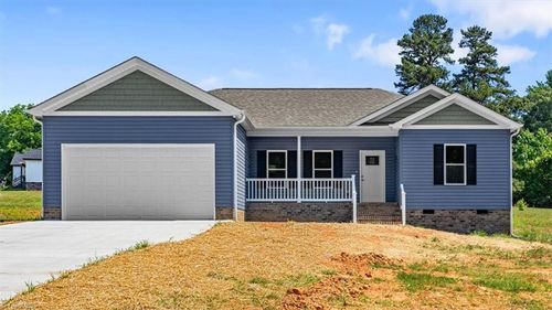 421 E Raleigh Avenue, Liberty, NC, 27298 | Card Image