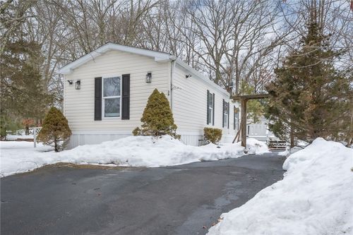 38 Torch Ln, Coventry, RI, 02816-4011 | Card Image