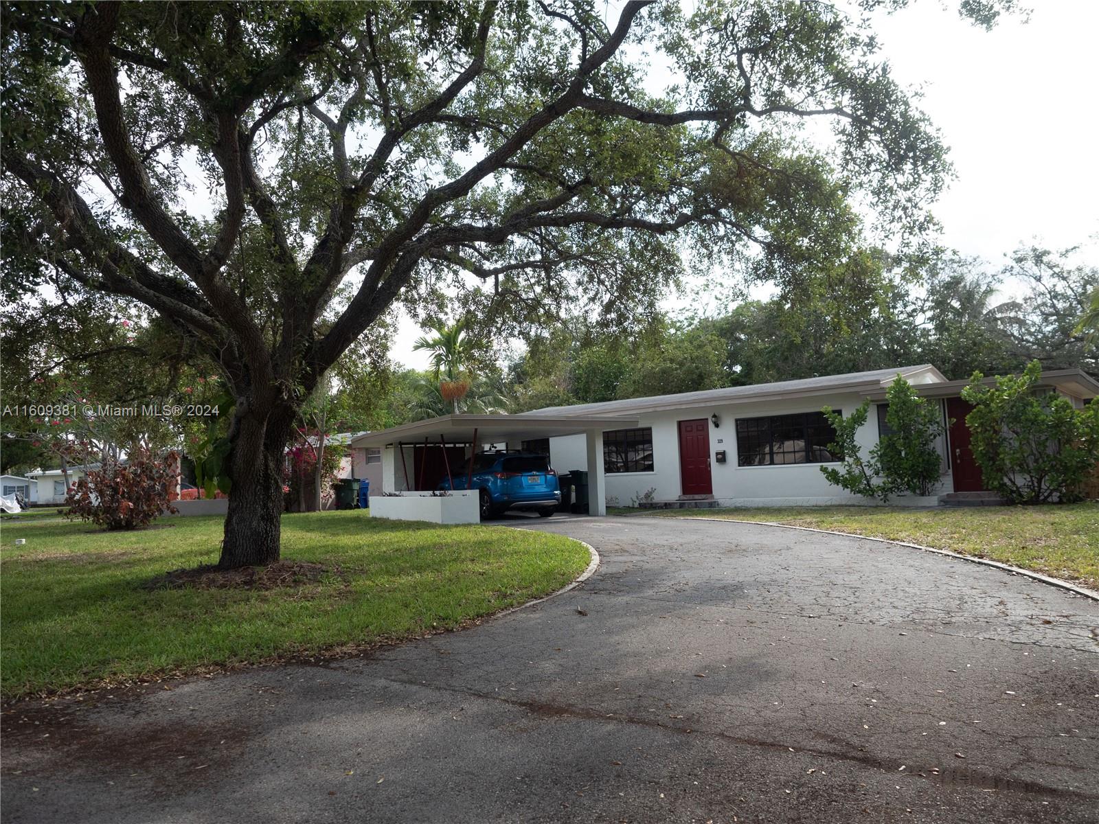 18th Ave, Fort Lauderdale, FL 33312