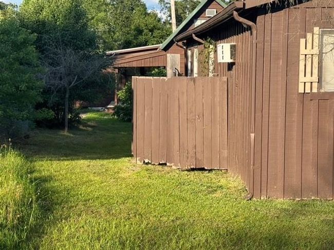 189 Laurel Cv W, House other with 3 bedrooms, 2 bathrooms and 2 parking in Onalaska TX | Image 12