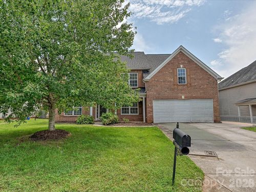 7648 Natalie Commons Dr, Denver, NC, 28037-7810 | Card Image