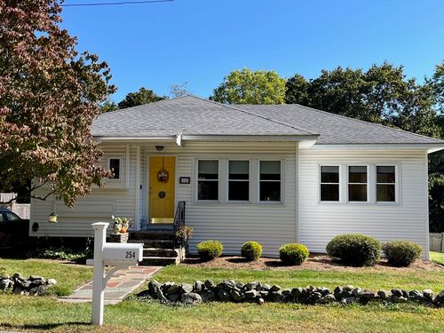 254 Summer St, Franklin, MA, 02038-1413 | Card Image