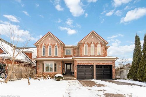 52 Canning Cres, Cambridge, ON, N1T1X2 | Card Image