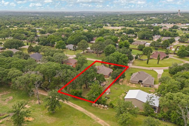 124 Bent Tree Trl, House other with 3 bedrooms, 2 bathrooms and null parking in Burleson TX | Image 30