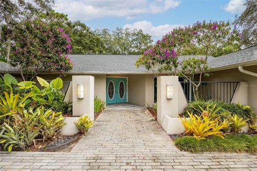 4308 Hudson Ln, Tampa, FL, 33618-5343 | Card Image
