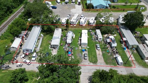 state-highway-347-3922.5 N Twin City Hwy, Nederland, TX, 77627 | Card Image