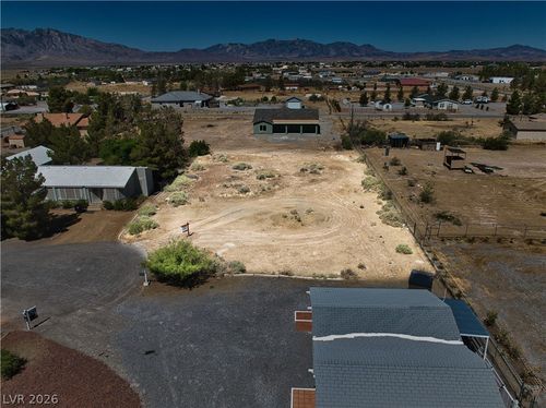 2-3390 Adobe Ct, Pahrump, NV, 89048-3765 | Card Image