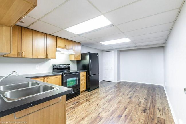 43 Briar Knoll Dr, House other with 3 bedrooms, 2 bathrooms and 4 parking in Kitchener ON | Image 26