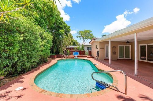 7815 Nw 1st St, Margate, FL, 33063-4709 | Card Image