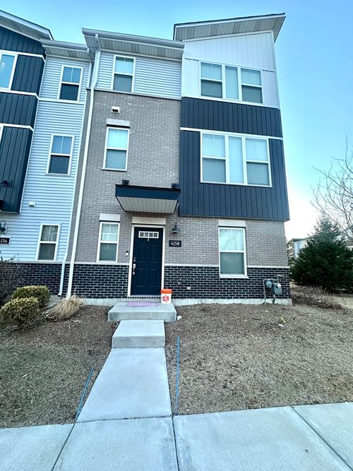 4158 Irving Rd, Aurora, IL, 60504-8164 | Card Image