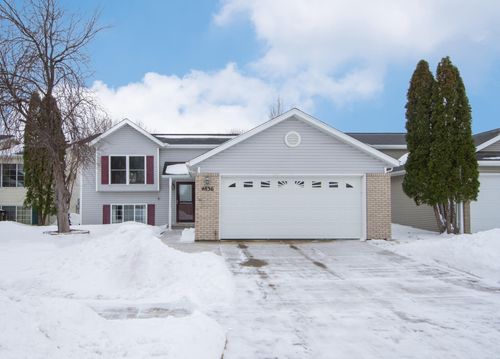 4836 9th Ave S, Fargo, ND, 58103-7215 | Card Image