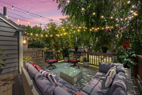 343 E Moler St, Columbus, OH, 43207-1240 | Card Image