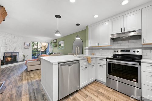 apt-22-1305 W Clearbrook Dr, Bellingham, WA, 98229-2381 | Card Image