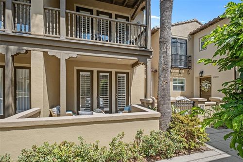 21265 Baeza Cir, Huntington Beach, CA, 92648-5327 | Card Image