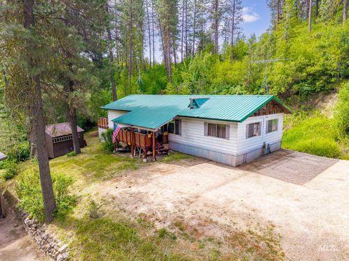29 Beaver Creek Rd, Boise, ID, 83716-3323 | Card Image