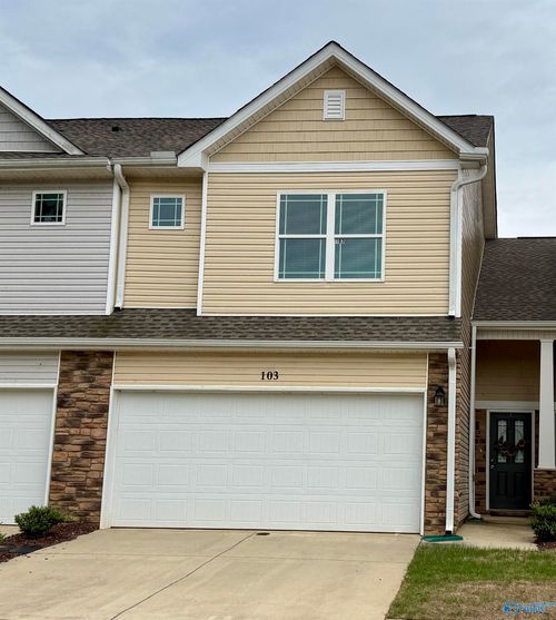 103 Woodsbrook Pl Sw, Madison, AL, 35756-2815 | Card Image