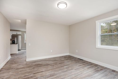 1954 N 5 Mile Rd, Sanford, MI, 48657-9261 | Card Image