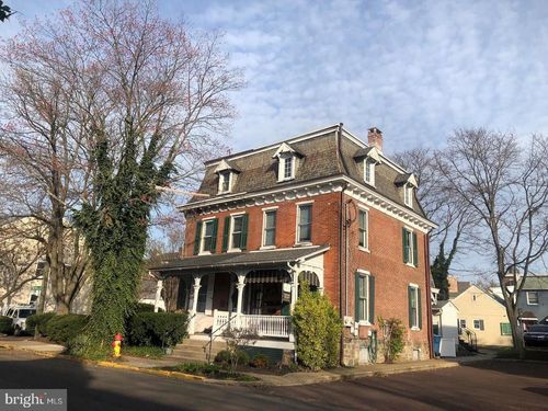 43 E Oakland Avenue, DOYLESTOWN, PA, 18901 | Card Image