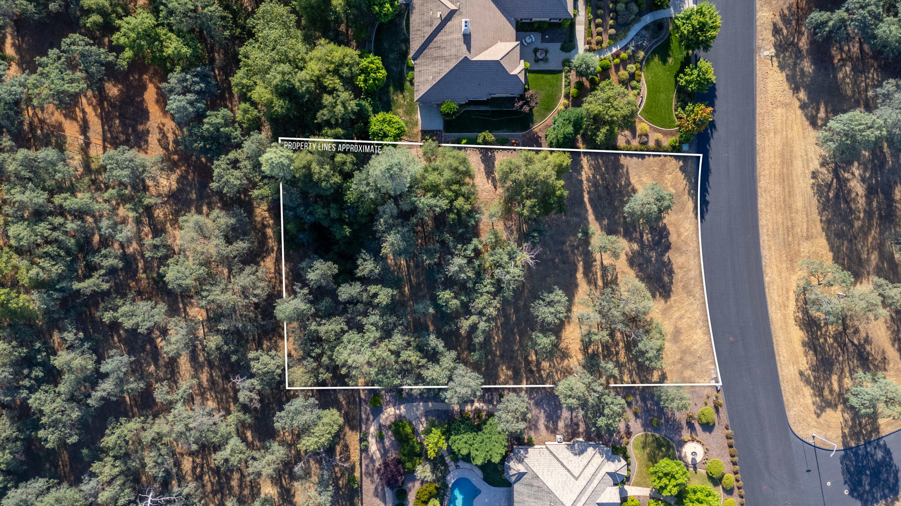 Land in Redding 2