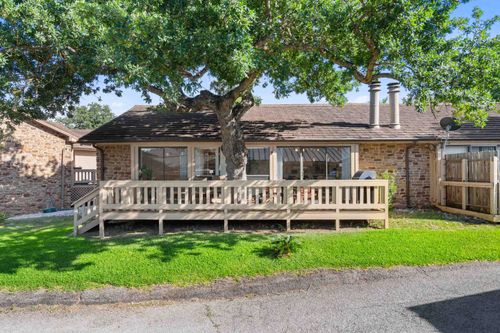 109 Dawn, Horseshoe Bay, TX, 78657-5982 | Card Image