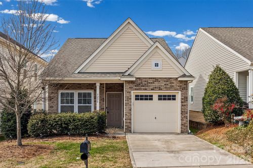 5226 Crystal Lakes Dr, Rock Hill, SC, 29732-9841 | Card Image
