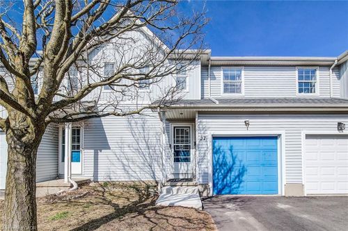 27-90 Mooregate Cres, Kitchener, ON, N2M5P7 | Card Image