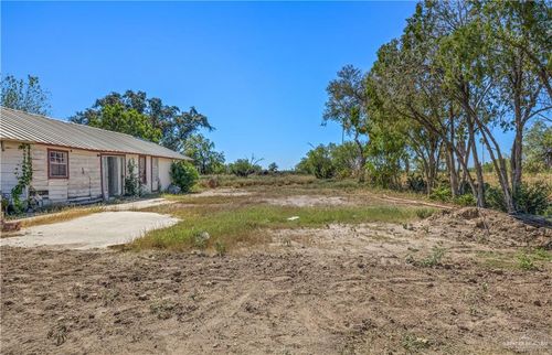 1818 E Main Ave, Alton, TX, 78573-6909 | Card Image