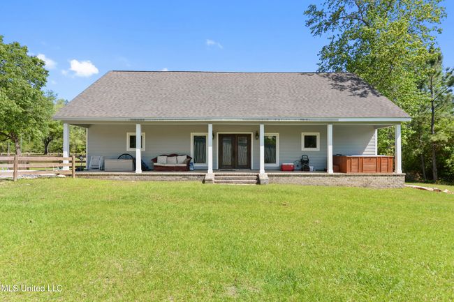 SIDE ENTRANCE/POOL | Image 30