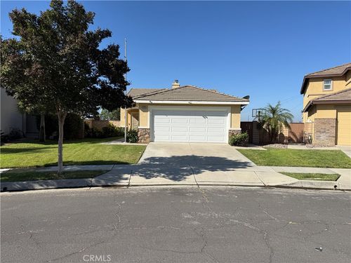 33015 Eagle Point Dr, Yucaipa, CA, 92399 | Card Image