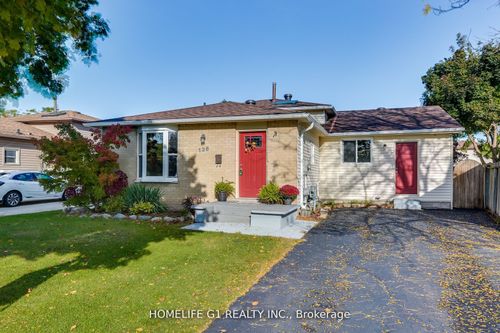 136 Sundridge Cres, London, ON, N5Z4R7 | Card Image