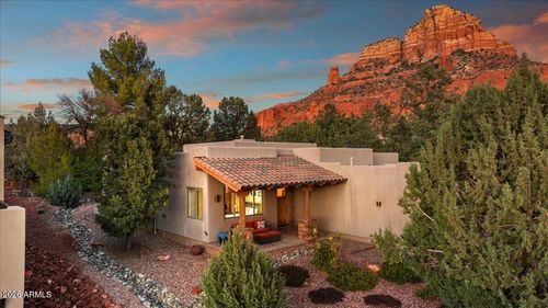 32 Susan Way, Sedona, AZ, 86336-7028 | Card Image