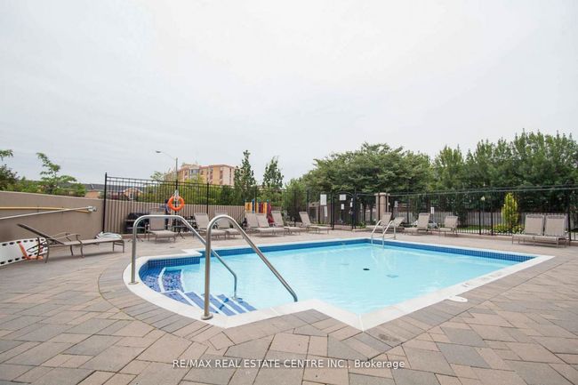 1407 - 220 Forum Dr, Condo with 2 bedrooms, 2 bathrooms and 1 parking in Mississauga ON | Image 35