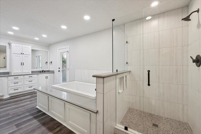 1480 Wellington Oaks St, House other with 3 bedrooms, 4 bathrooms and null parking in Beaumont TX | Image 20