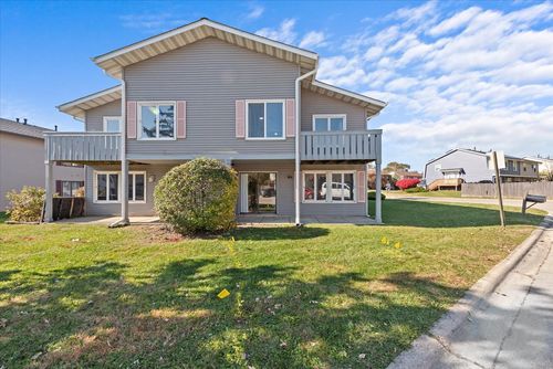 2-20 Elm Ct, Bolingbrook, IL, 60440-1929 | Card Image