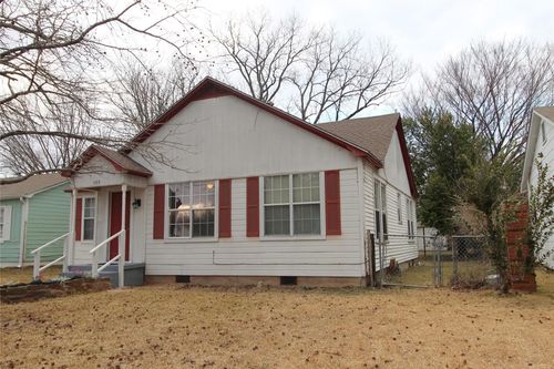 509 W Bullock St, Denison, TX, 75020-6805 | Card Image