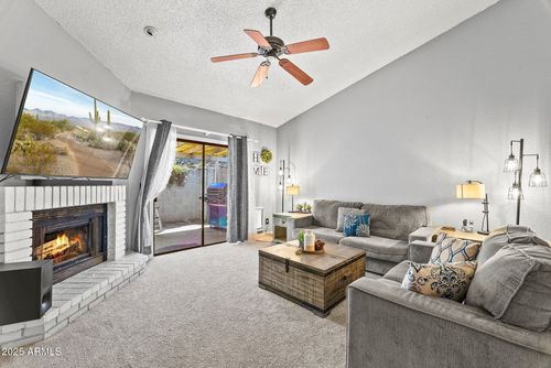 6-302 N Sycamore, Mesa, AZ, 85201-6157 | Card Image