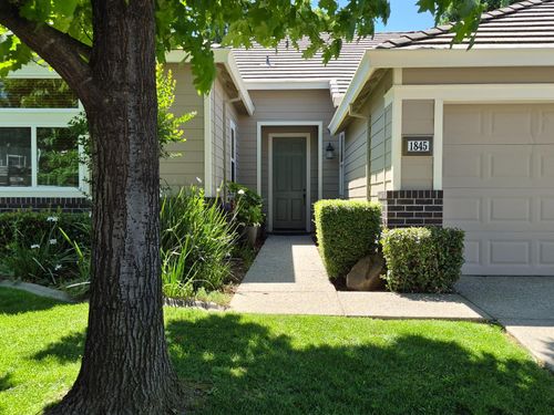 1845 Indiana St, Gridley, CA, 95948-2057 | Card Image