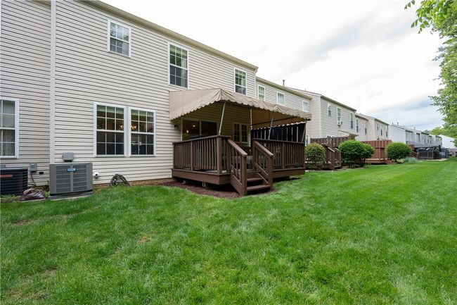 113 Unity Sq, Townhouse with 3 bedrooms, 3 bathrooms and 2 parking in Unity Twp PA | Image 29