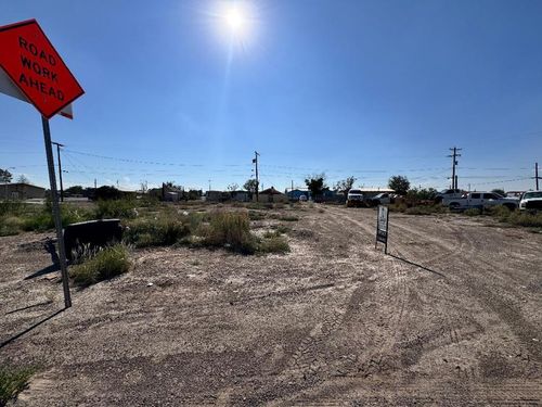 215 Peach St, Pecos, TX, 79772 | Card Image