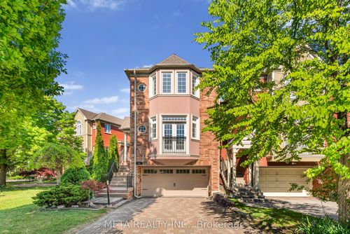 25 Crispin Crt, Markham, ON, L3R4G6 | Card Image