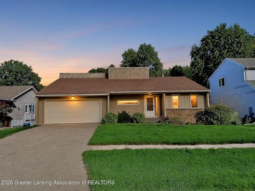 2352 Graystone Dr, Okemos, MI, 48864-3239 | Card Image