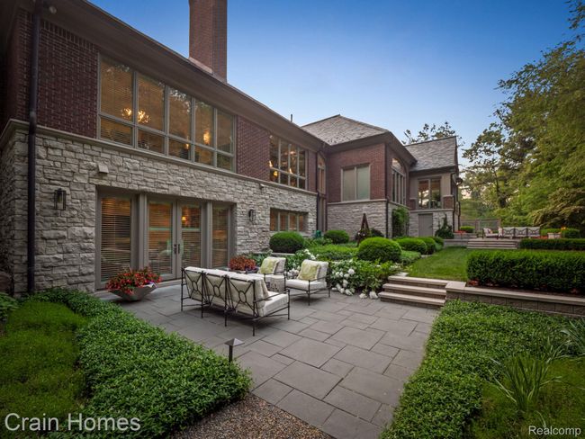 37-web-or-mls-P7955073.jpg | Image 36
