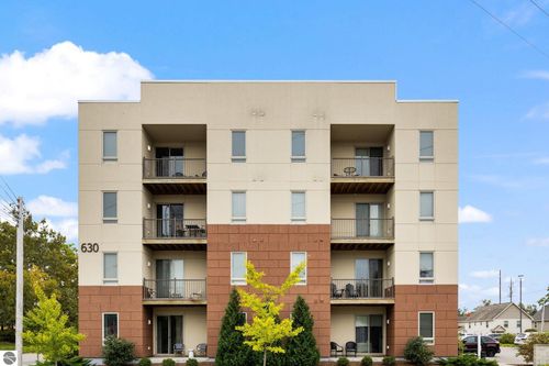 210-630 Garfield Avenue, Traverse City, MI, 49684 | Card Image