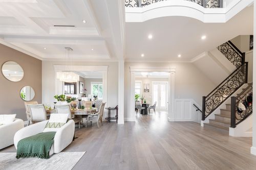 6326 Dawson St, Burnaby, BC, V5B2W6 | Card Image