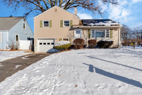 241 Cook Ave, Middlesex, NJ, 08846-1916 | Card Image