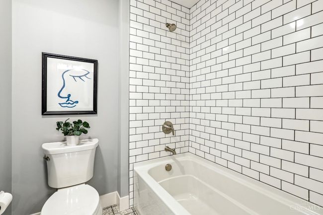 1409 Race St, House other with 4 bedrooms, 5 bathrooms and null parking in Cincinnati OH | Image 33