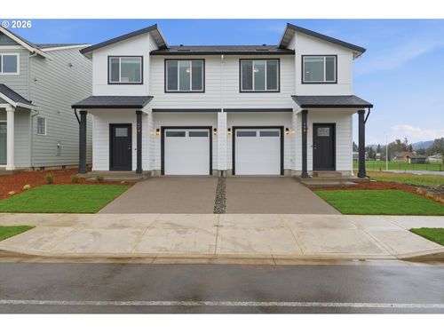 486 E Wilson St, Carlton, OR, 97111-7904 | Card Image