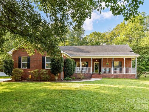 8227 Laurel Oak Ct, Harrisburg, NC, 28075-8636 | Card Image