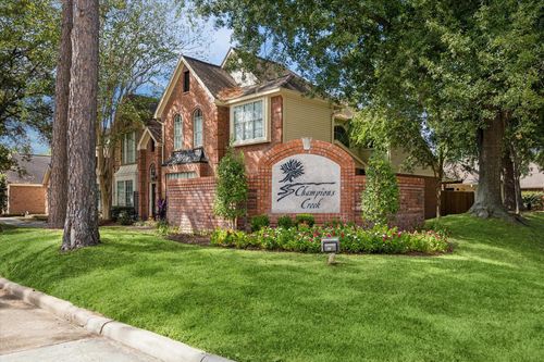 6607 Queensclub Dr, Houston, TX, 77069-1205 | Card Image