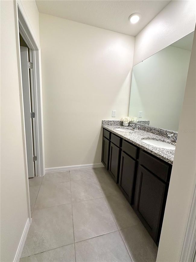 Spare bathroom | Image 24